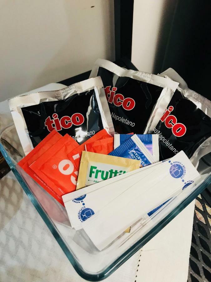 La Casa Di Sassa Apartman Nápoly Kültér fotó